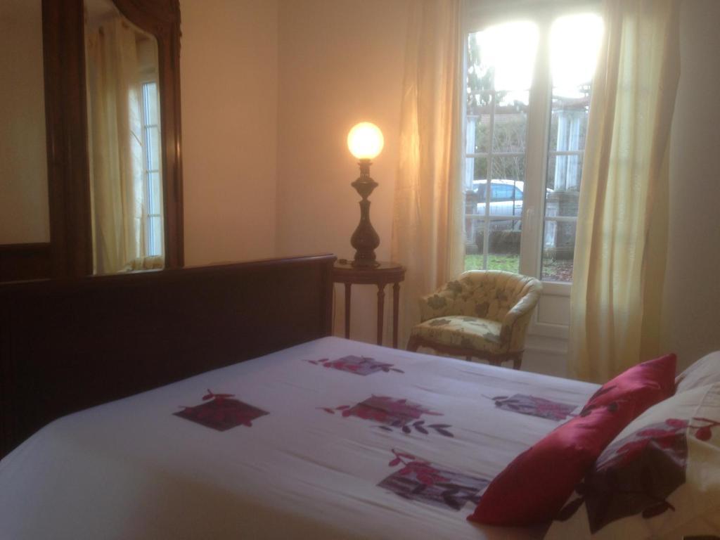 Top' Appart Hotel Pont-Sainte-Maxence Δωμάτιο φωτογραφία